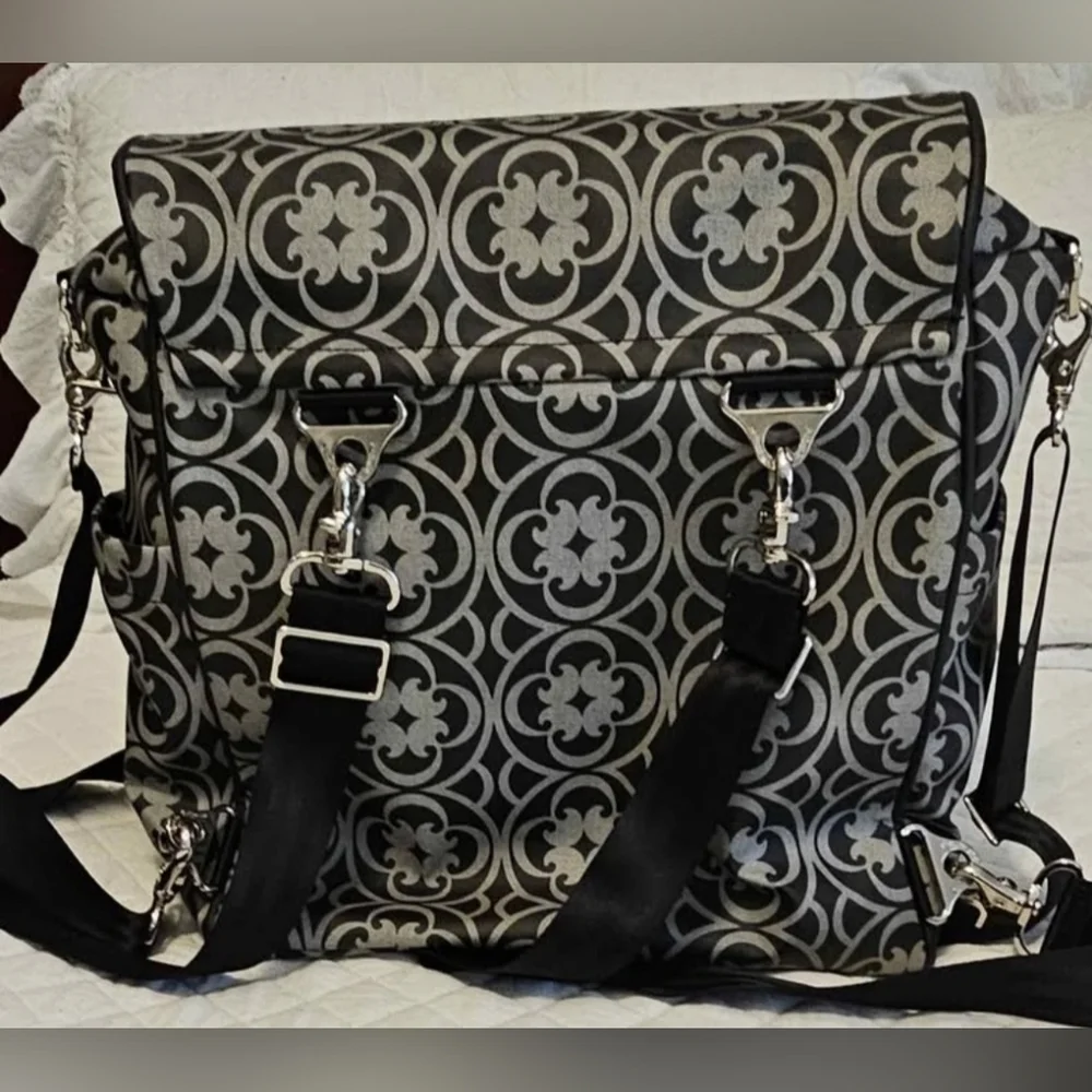 Petunia Pickle Bottom Diaper Bag - Picture 3 of 5